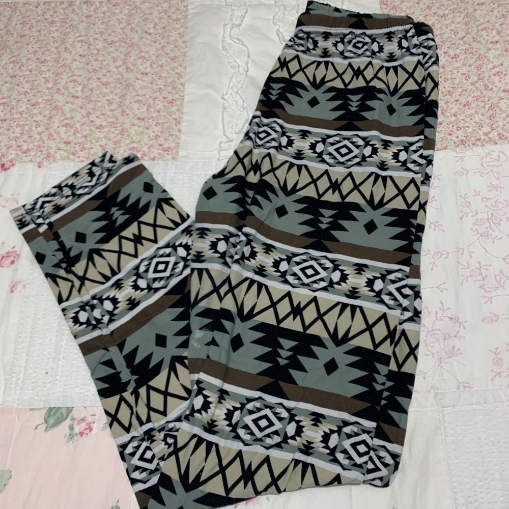 Take 50% OFF Aztec Microfiber leggings